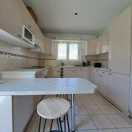 Grand T2 Proche Centre Ville, Vue Mer Et Montagne Bastia  Exterior photo
